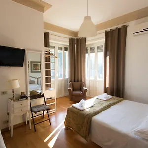 Le Di Tevere 3*, Roma Italia